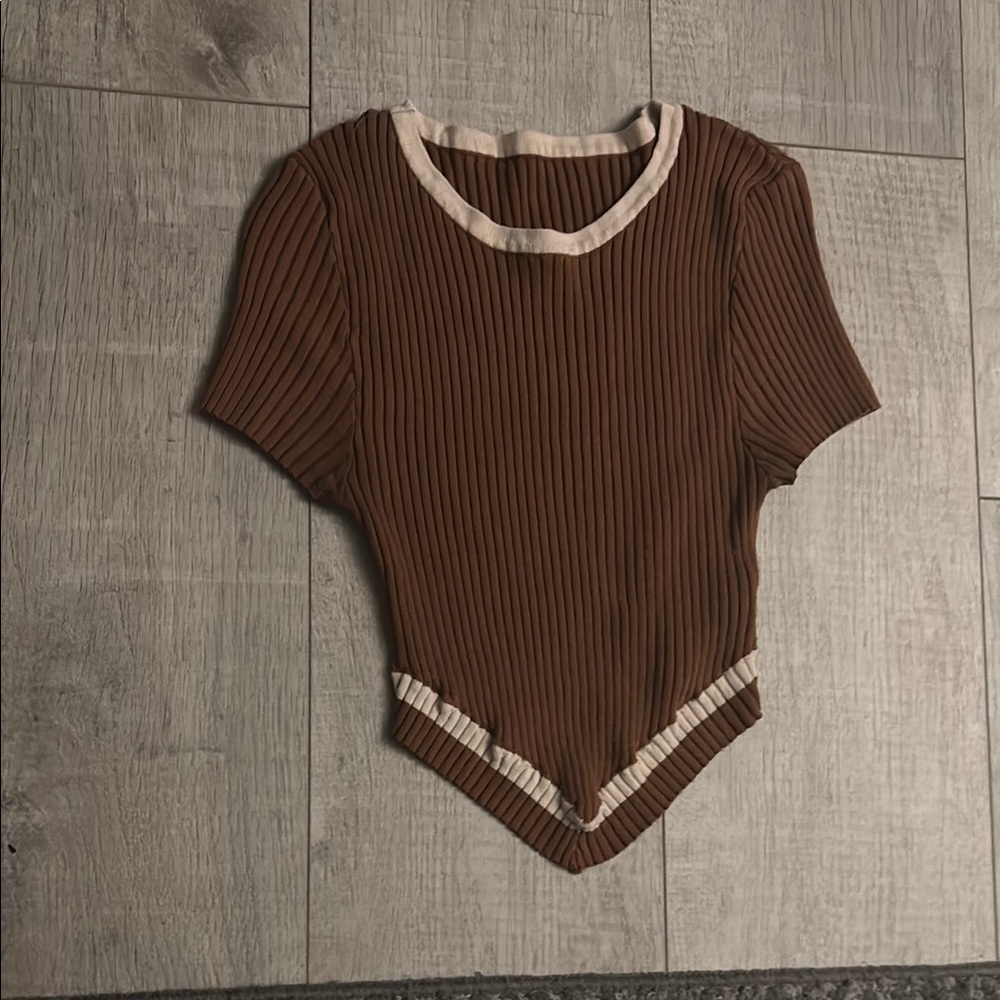 Brown Ribbed Short Sleeve Top